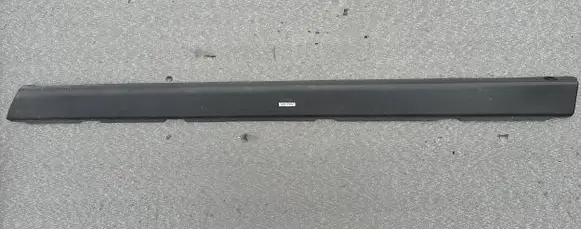 Nissan Patrol Y60 Front door rubber seal 8090206J61