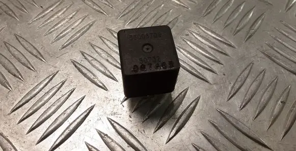 Jeep Grand Cherokee (WJ) Other relay 56006709