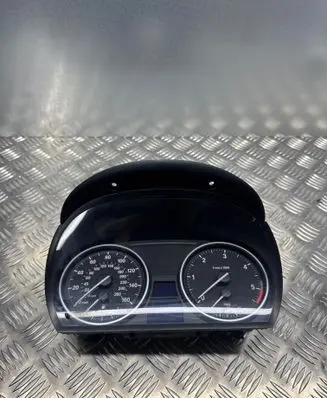 BMW 3 E92 E93 Speedometer (instrument cluster) 9187371 711141308 4369510
