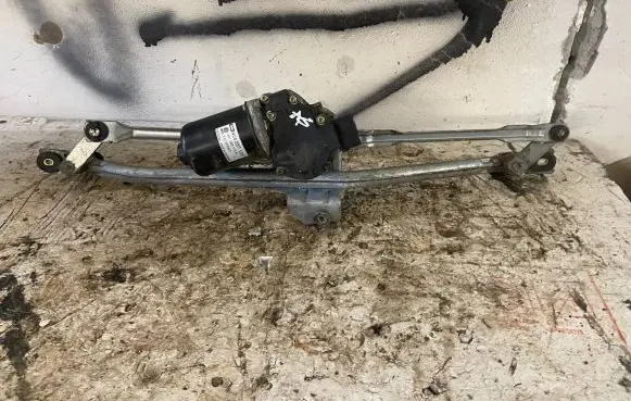 Audi A6 S6 C5 4B Front wiper linkage and motor 4B1955113A 404587 EUROPEAN