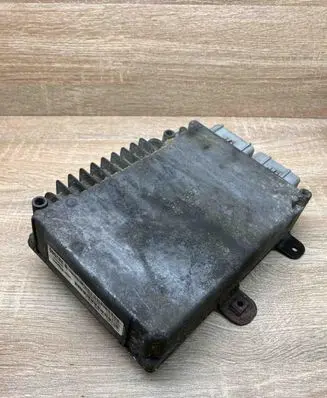 Chrysler Voyager Engine control unit/module ECU 04727402AI 04745860