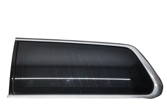 Volvo V70 Rear side window 31299068 DOT67M20AS2 E000186