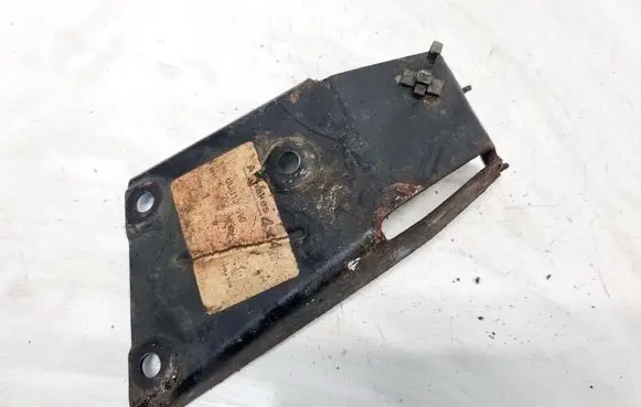 Land Rover Freelander Engine mounting bracket 
