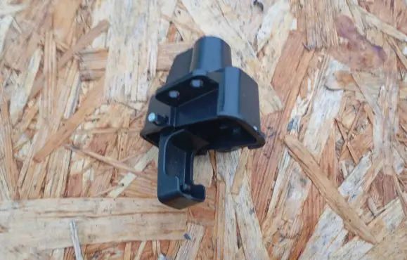 Subaru Outback Tie down hook / loop NF13M6N
