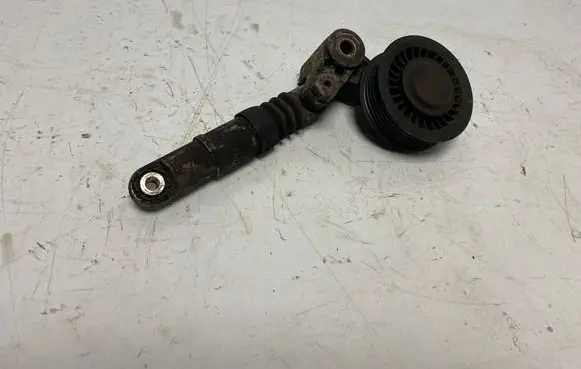 Volkswagen Crafter Generator/alternator belt tensioner 076145169A
