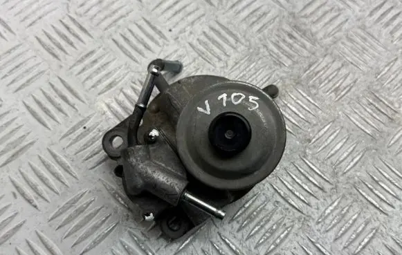 Toyota Corolla Verso AR10 Fuel filter bracket/mount holder 233800R010 233800R012