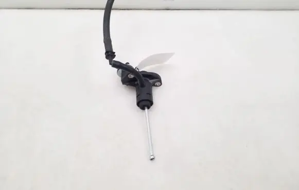 Audi A4 S4 B7 8E 8H Clutch slave cylinder 8E1721401AJ