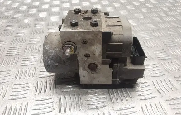 Mitsubishi Carisma ABS Pump 0273004225