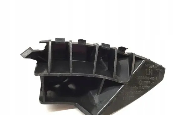 Tesla Model S Front bumper mounting bracket 109549500A