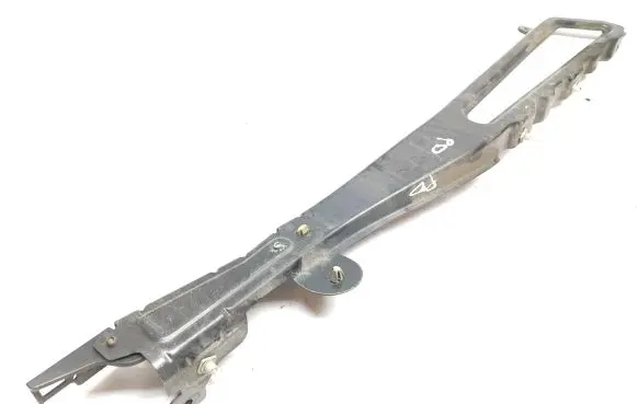 Renault Espace V (RFC) Fender mounting bracket 631423058R 140727005