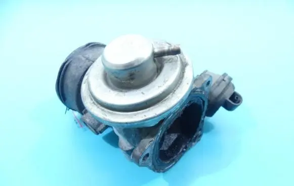 Volkswagen Caddy Throttle body valve 03G129637 IMPRK997535