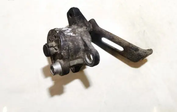 Toyota Corolla Verso E121 Generator/alternator belt tensioner