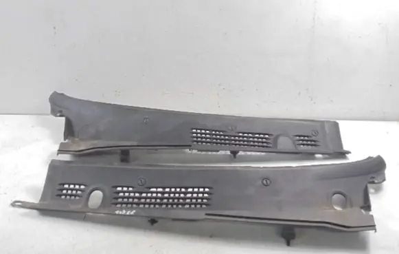 Citroen Berlingo Wiper trim 9642405877