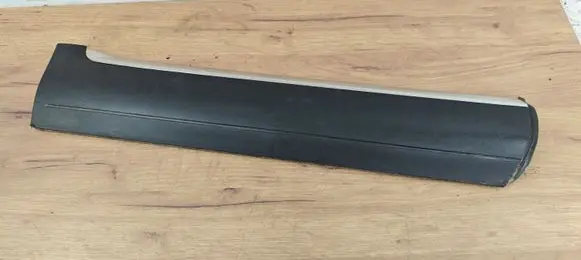 Volkswagen Touareg I Rear door trim (molding)