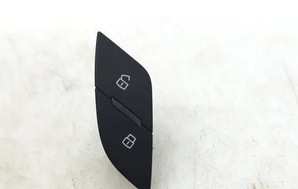Audi A3 S3 8V Central locking switch button 8V2962108A 2641802S