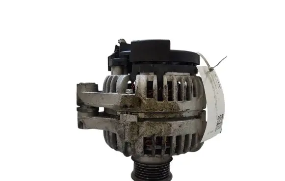 Opel Zafira B Generator/alternator