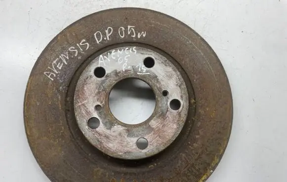 Toyota Avensis T250 Front brake disc