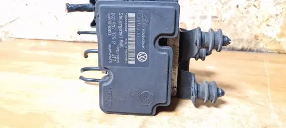 Seat Altea ABS Pump 1K0907379 1K0614117J