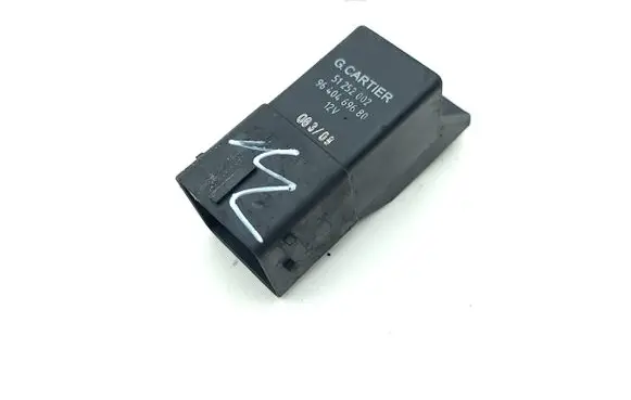 Citroen C-Crosser Glow plug pre-heat relay 9640469680