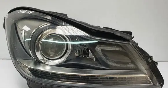 Mercedes-Benz C W204 Headlight/headlamp A2048203639