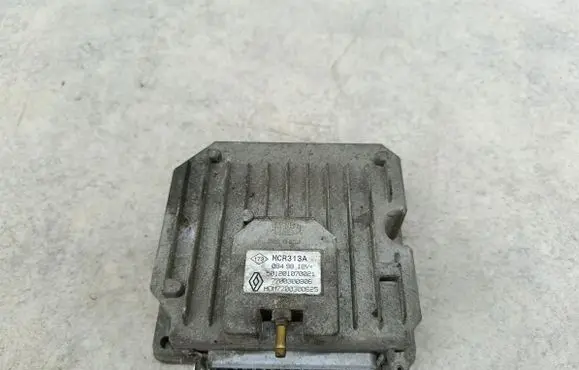 Renault Master II Engine control unit/module ECU 