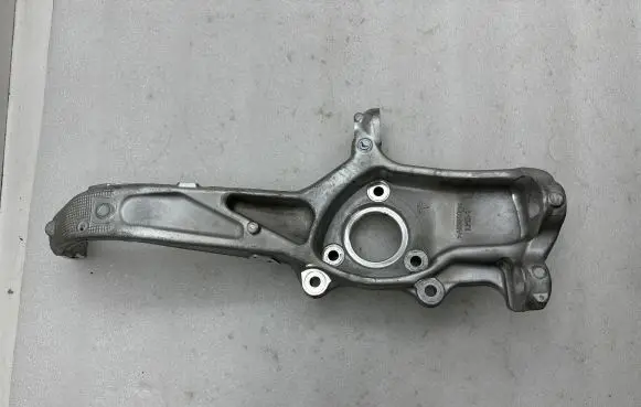 Tesla Model 3 Front wheel hub 104431100E