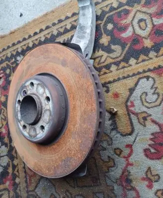 BMW 7 F01 F02 F03 F04 Front wheel hub spindle knuckle