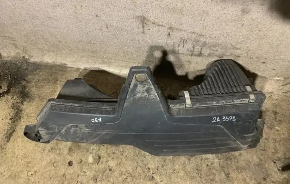 BMW 3 F30 F35 F31 Air filter box 8578649