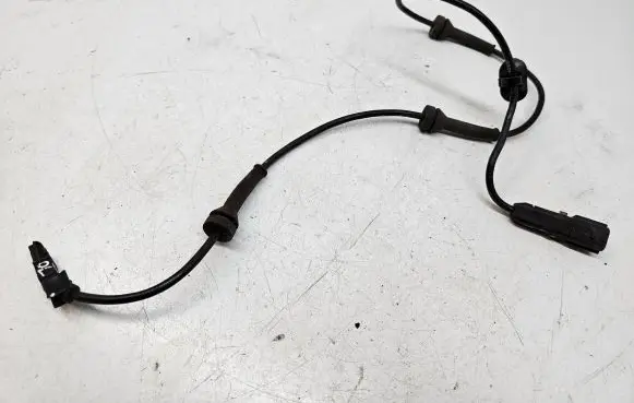 Renault Scenic II - Grand scenic II ABS brake wheel speed sensor 8200404460