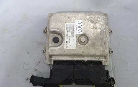 Fiat 500L Engine control unit/module 55258952