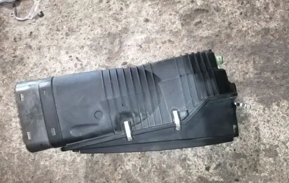Mercedes-Benz CLC CL203 Air filter box A6460901201