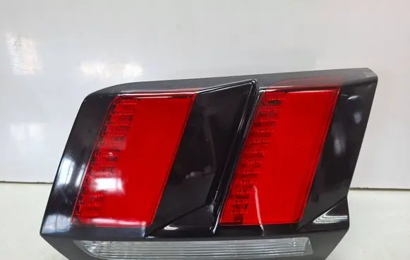 Peugeot 3008 II Tailgate rear/tail lights S27612923 9810477780