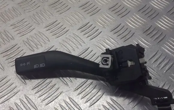 Audi A3 S3 8P Indicator stalk 1K0953513