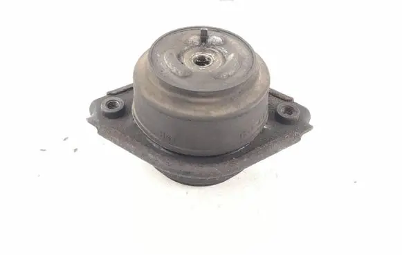 Mercedes-Benz GL X164 Engine mount bracket 2512403317 2512404617