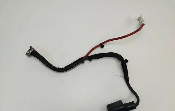 Volkswagen Tiguan Positive cable (battery) 5QA971228C