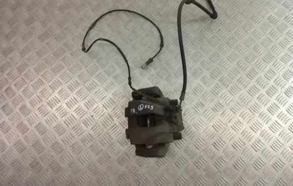 BMW X3 F25 Front brake caliper
