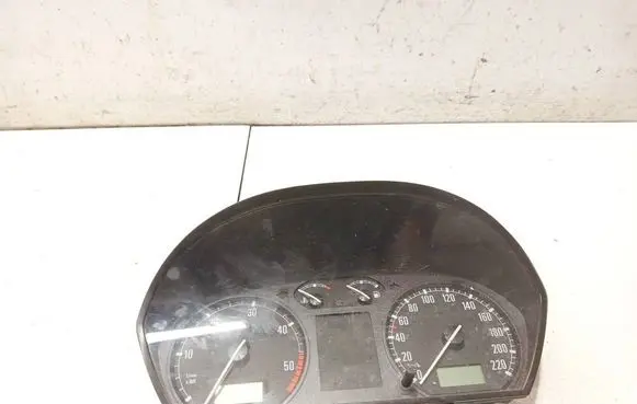 Skoda Fabia Mk1 (6Y) Speedometer (instrument cluster) 6Y1919870B 202.852ATW