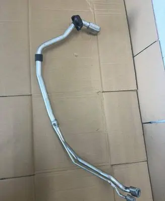 Audi A4 S4 B9 Air conditioning (A/C) pipe/hose 8W0816738P