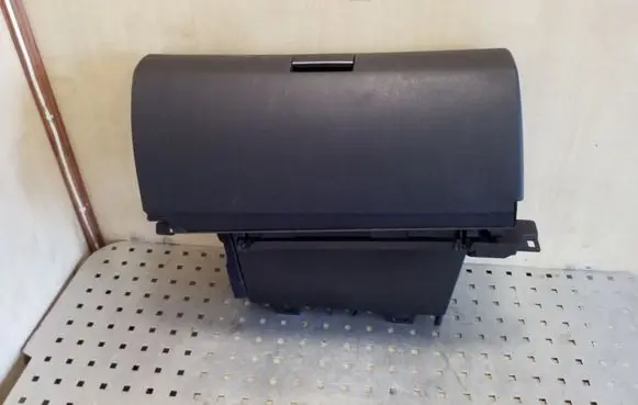 Glove box set