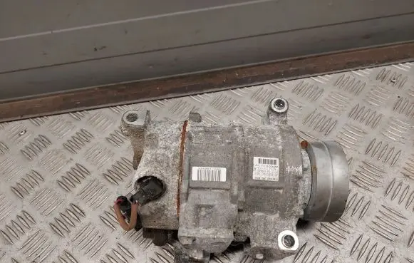 Audi A7 S7 4G Air conditioning (A/C) compressor (pump) 4G0260805F