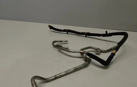 Volkswagen PASSAT B7 Fuel return line/hose 03L201360AD