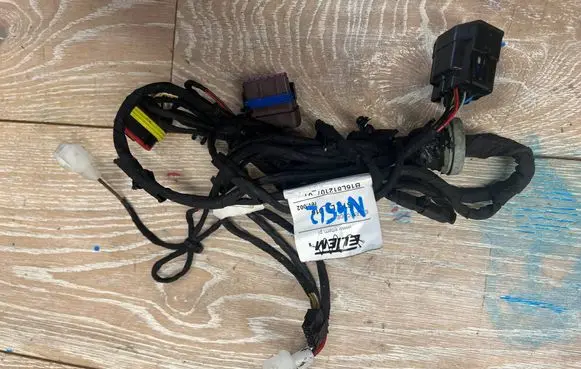 Volkswagen Golf SportWagen Gearbox/transmission wiring loom B16L81210