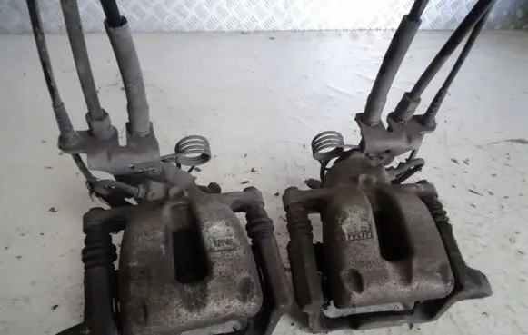 Volkswagen Caddy Rear brake caliper