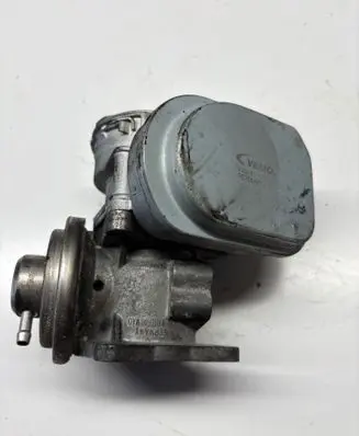 Audi A3 S3 8P Throttle valve V10810011 987064892