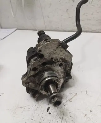 Renault Master II Fuel injection high pressure pump 0445010033