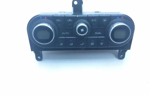 Nissan Qashqai+2 Climate control unit 27500JD45D Y540