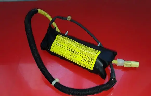 Hyundai Sonata Seat airbag NOCODE
