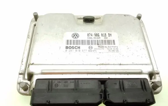 Volkswagen Transporter - Caravelle T4 Engine control unit/module 074906018BH 0281010677