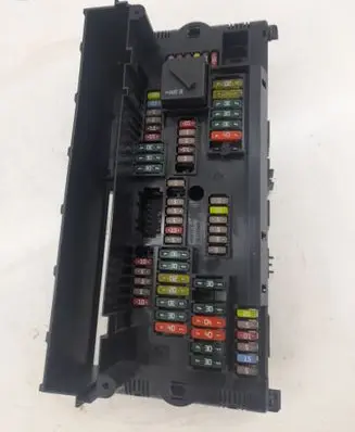 BMW 5 F10 F11 Fuse module 9252815 1703344