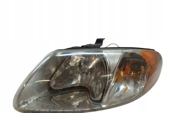 Chrysler Grand Voyager IV Headlight/headlamp